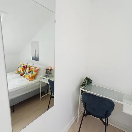 Apartment Bright Double With Free Parking Hjorring