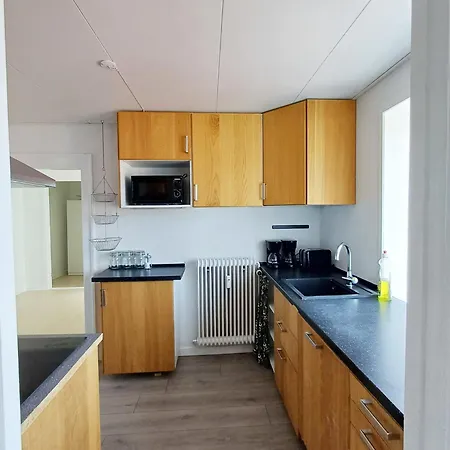 Double 4 With Free Parking Apartmán Hjørring